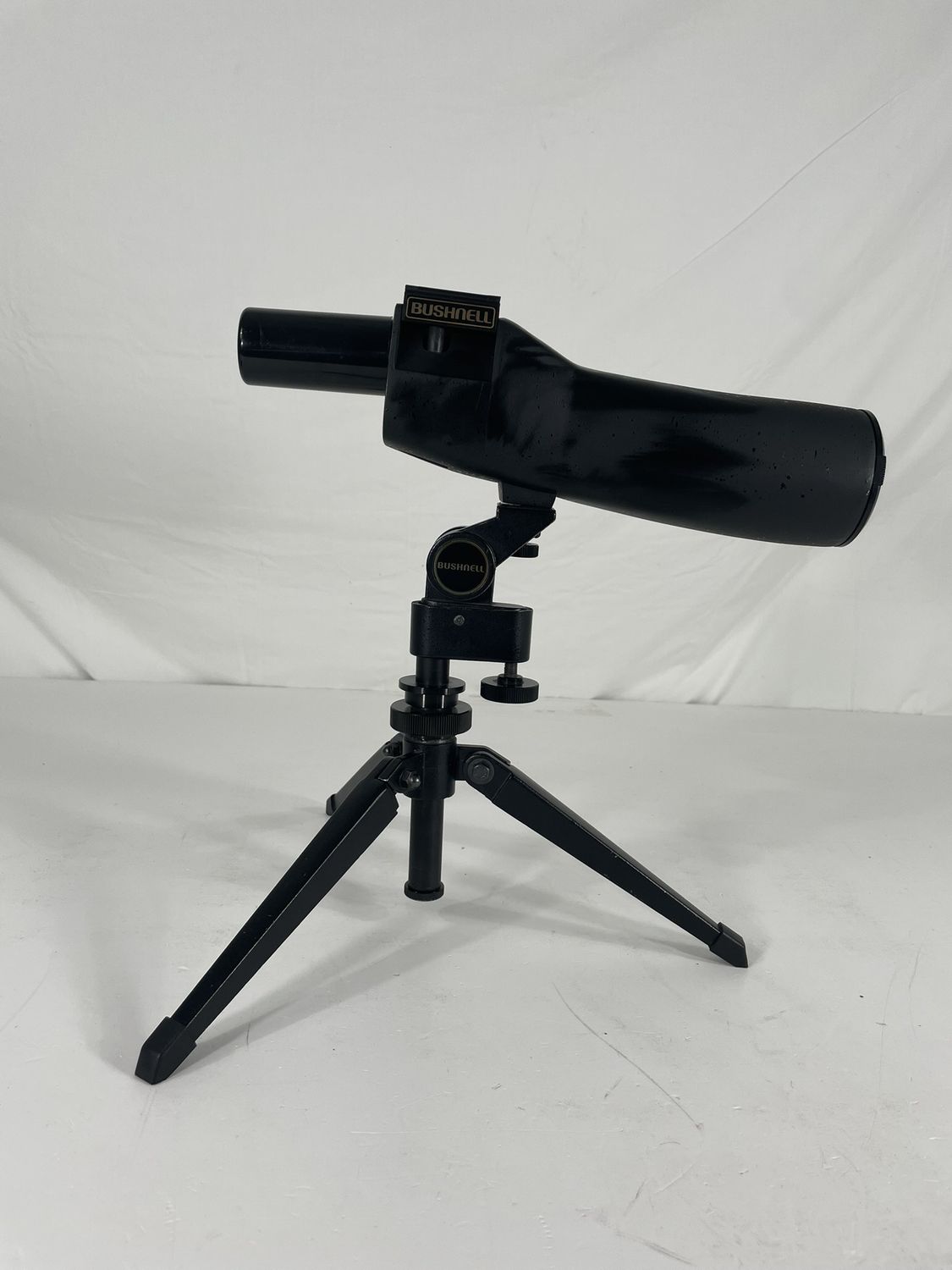 282 BUSHNELL SPACEMASTER II SPOTTING SCOPE