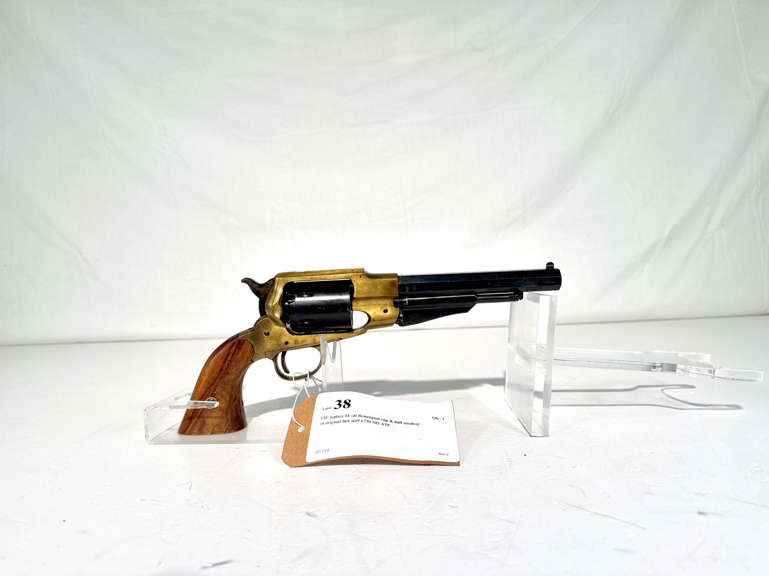 38 FIE replica 44 cal Remington cap &amp; ball revolver