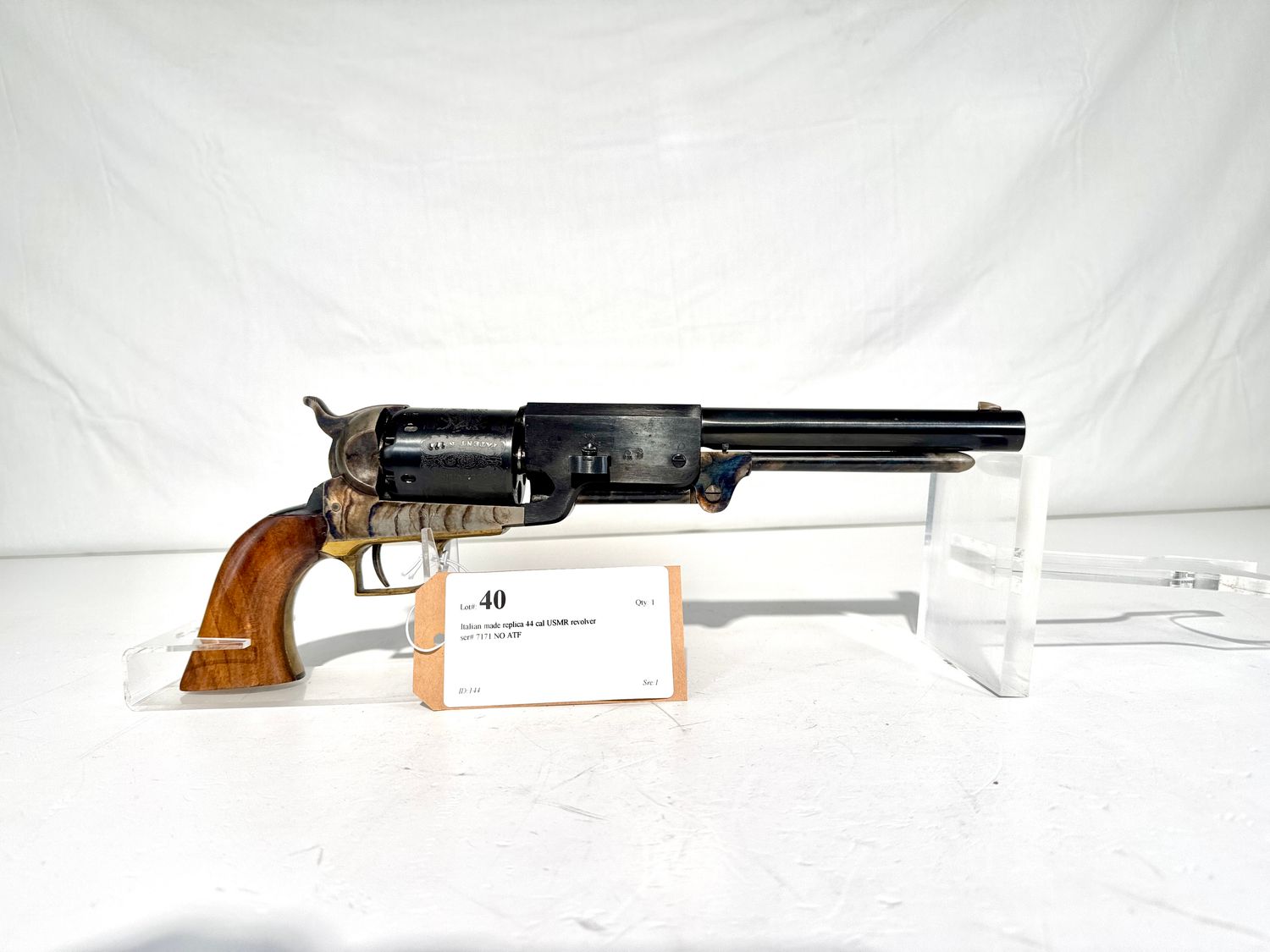 40 Italian made replica 44 cal USMR revolver