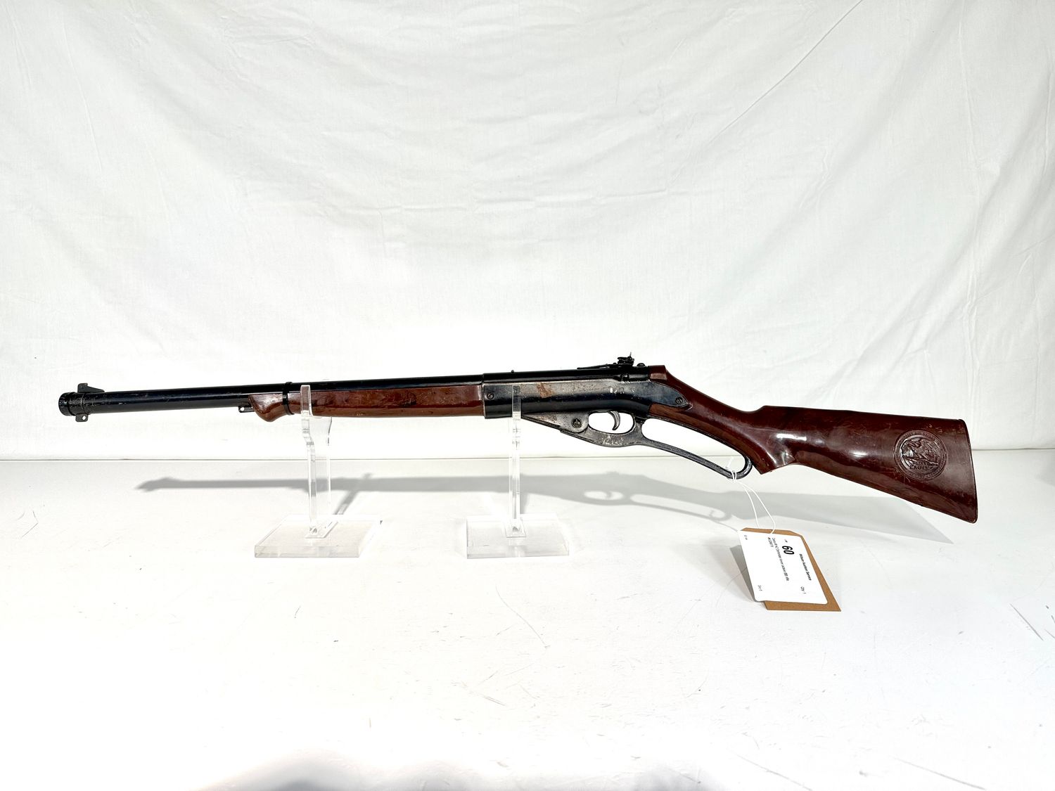 60 Daisy #142 Defender lever action BB rifle