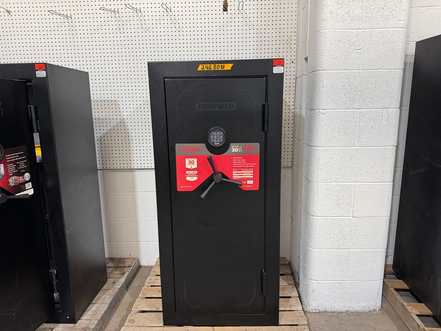 74E REDFIELD 30 GUN SECURITY SAFE