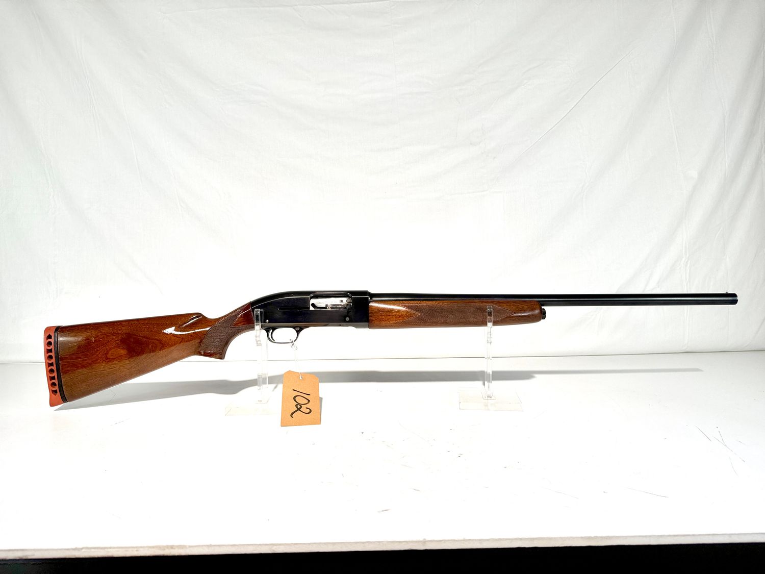 102 WINCHESTER MOD 50 12 GA SEMI AUTO SHOTGUN