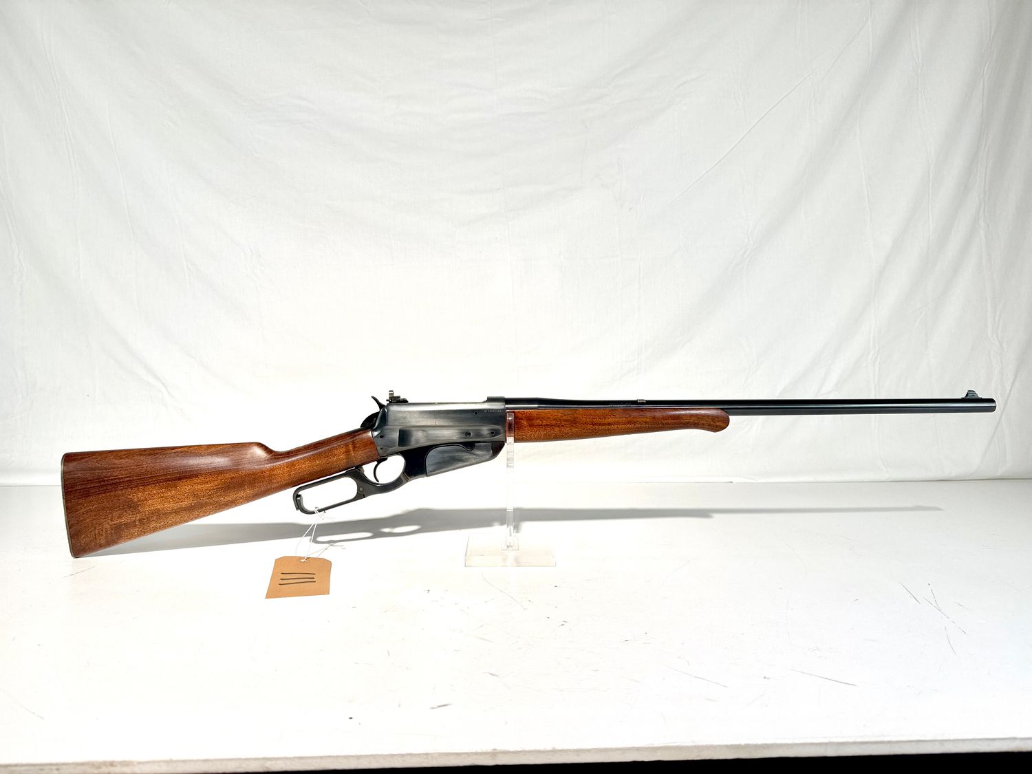 111 BROWNING 1895 30-40 CAL LEVER ACTION RIFLE