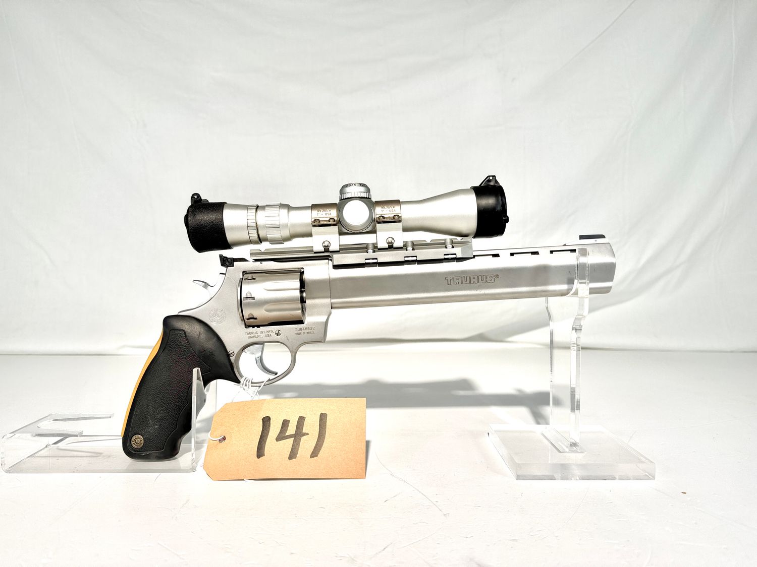 141 TAURUS RAGING HORNET 22 HORNET REVOLVER