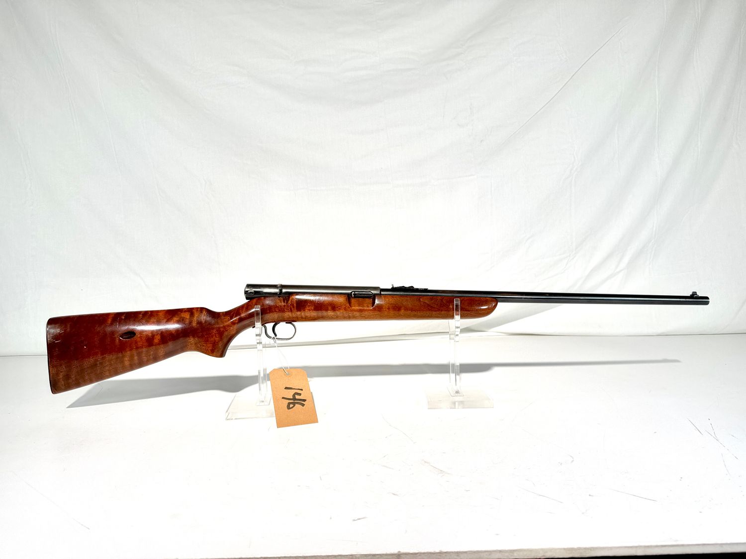 146 WINCHESTER MOD 74 22LR SEMI AUTO RIFLE