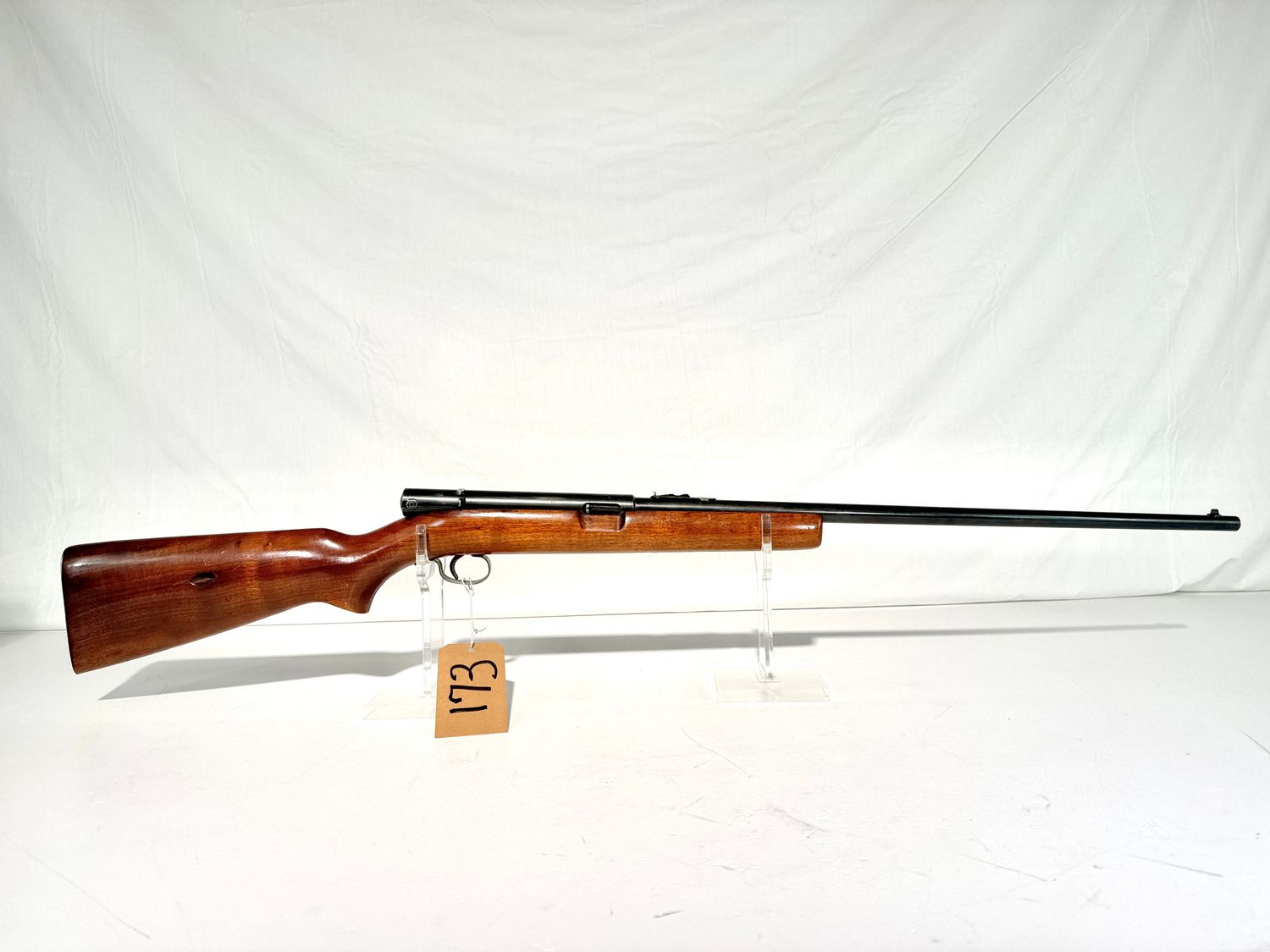 173 WINCHESTER MOD 74 22 SHORT SEMI AUTO RIFLE