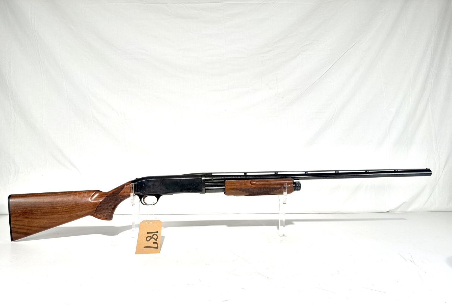 187 BROWNING INVECTOR PLUS 20 GA PUMP SHOTGUN