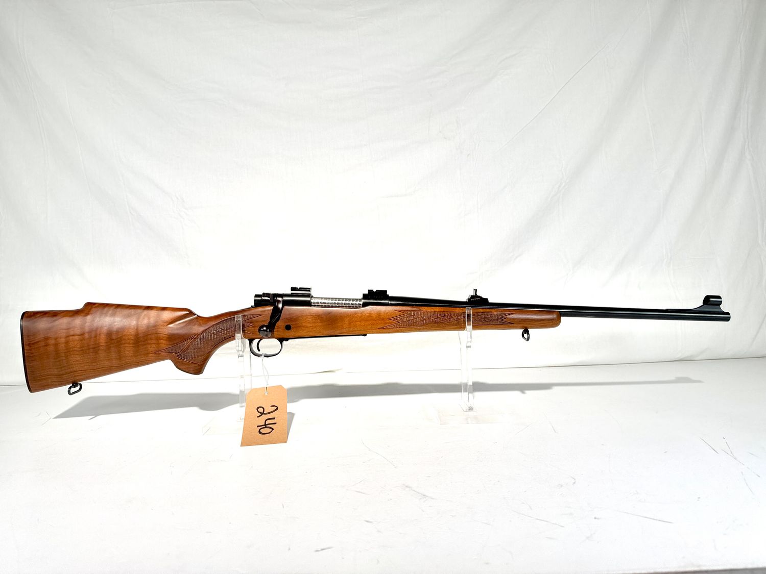 240 WINCHESTER MODEL 70 270 CAL BOLT ACTION RIFLE