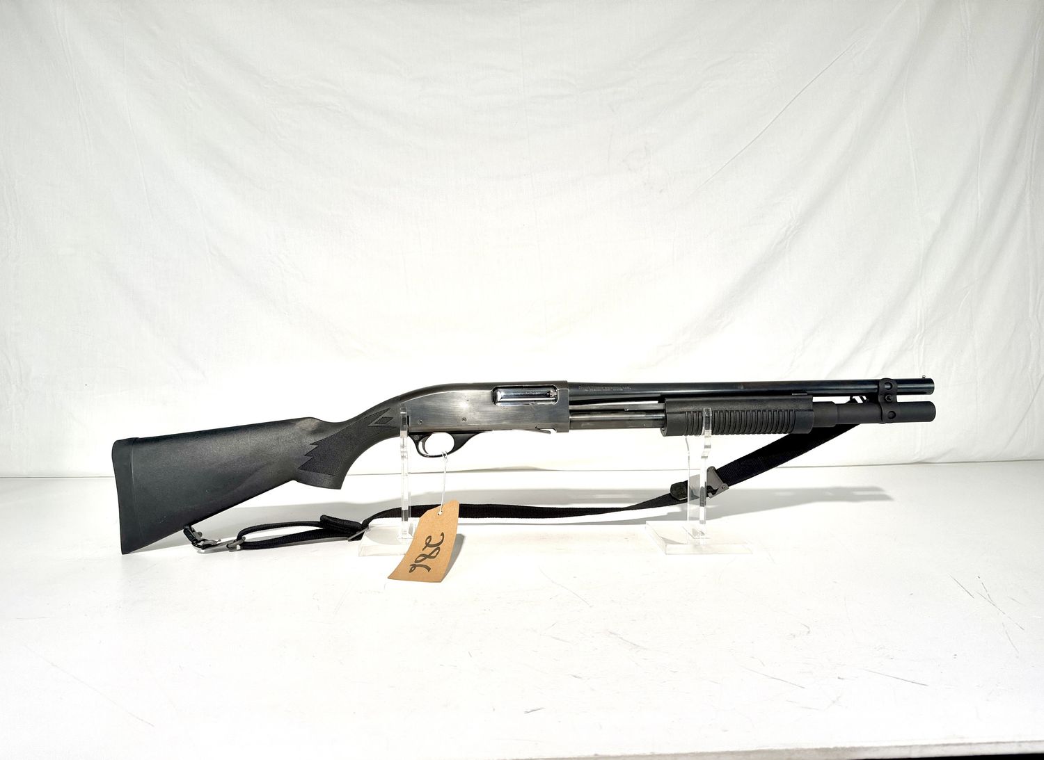 286 SMITH &amp; WESSON MODEL 3000 12 GA PUMP SHOTGUN