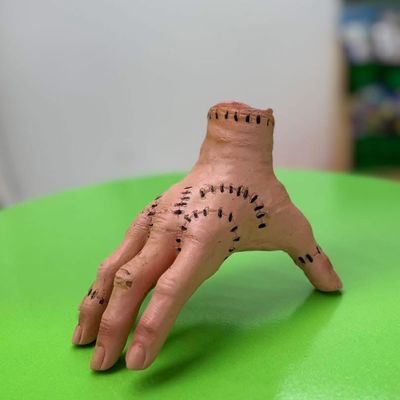 ჰელოუინის დეკორაცია ხელი