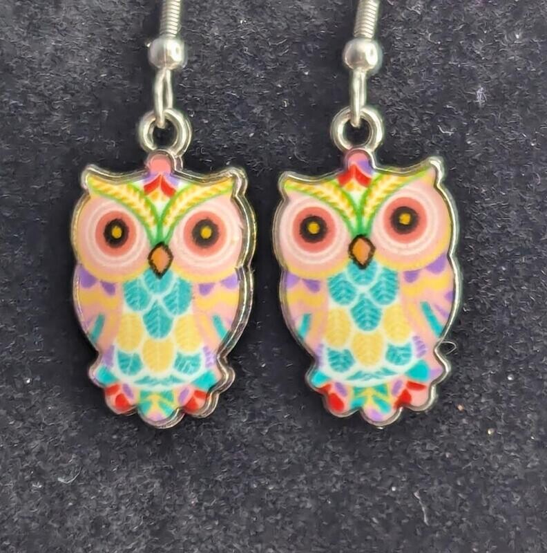 Little Colorful Owls