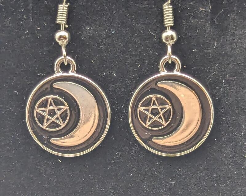 Moon and Pentagram Star