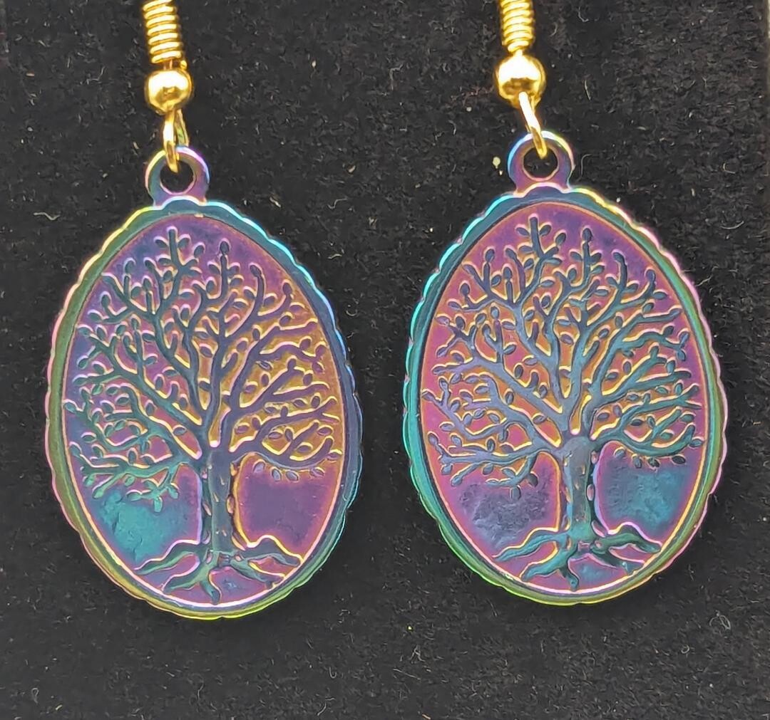 Oval Tree of Life Rainbow-Tone