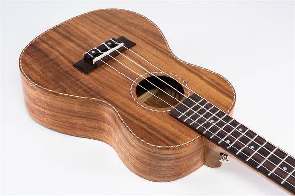 Volt Ukulele Tenor "Milano"