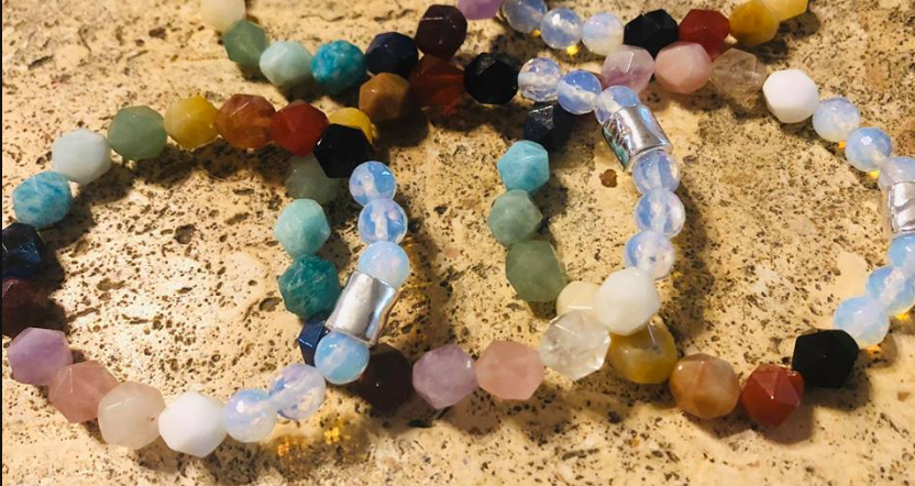 Incredible Chakra Balancing Bracelet - Faceted Chunky Stones w/Rainbow Moonstone