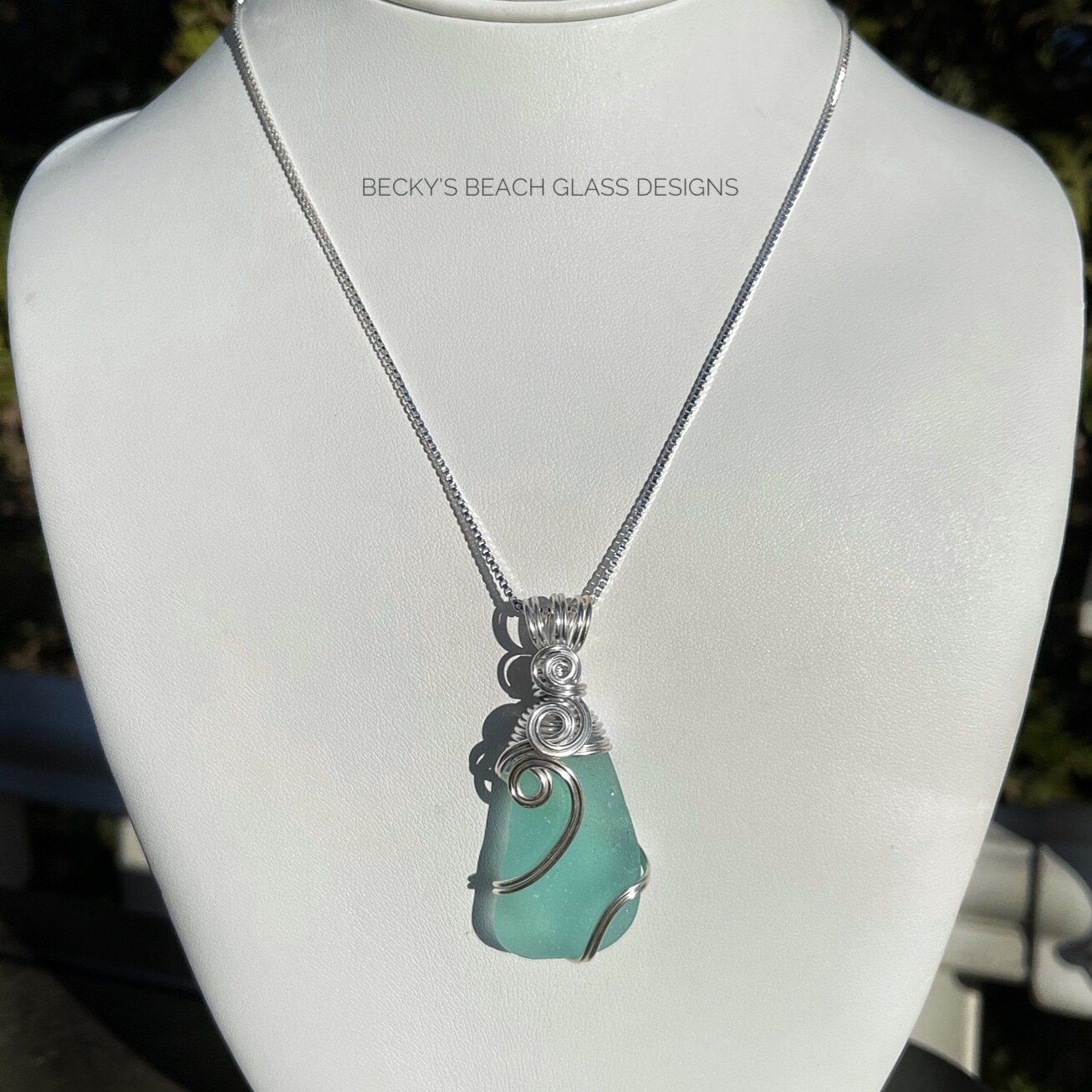 (SOLD-ASHTABULA SHOW 6/26/21) Sea Glass Necklace