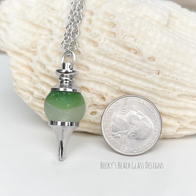 Green & Clear Sea Glass Marble Pendulum Necklace