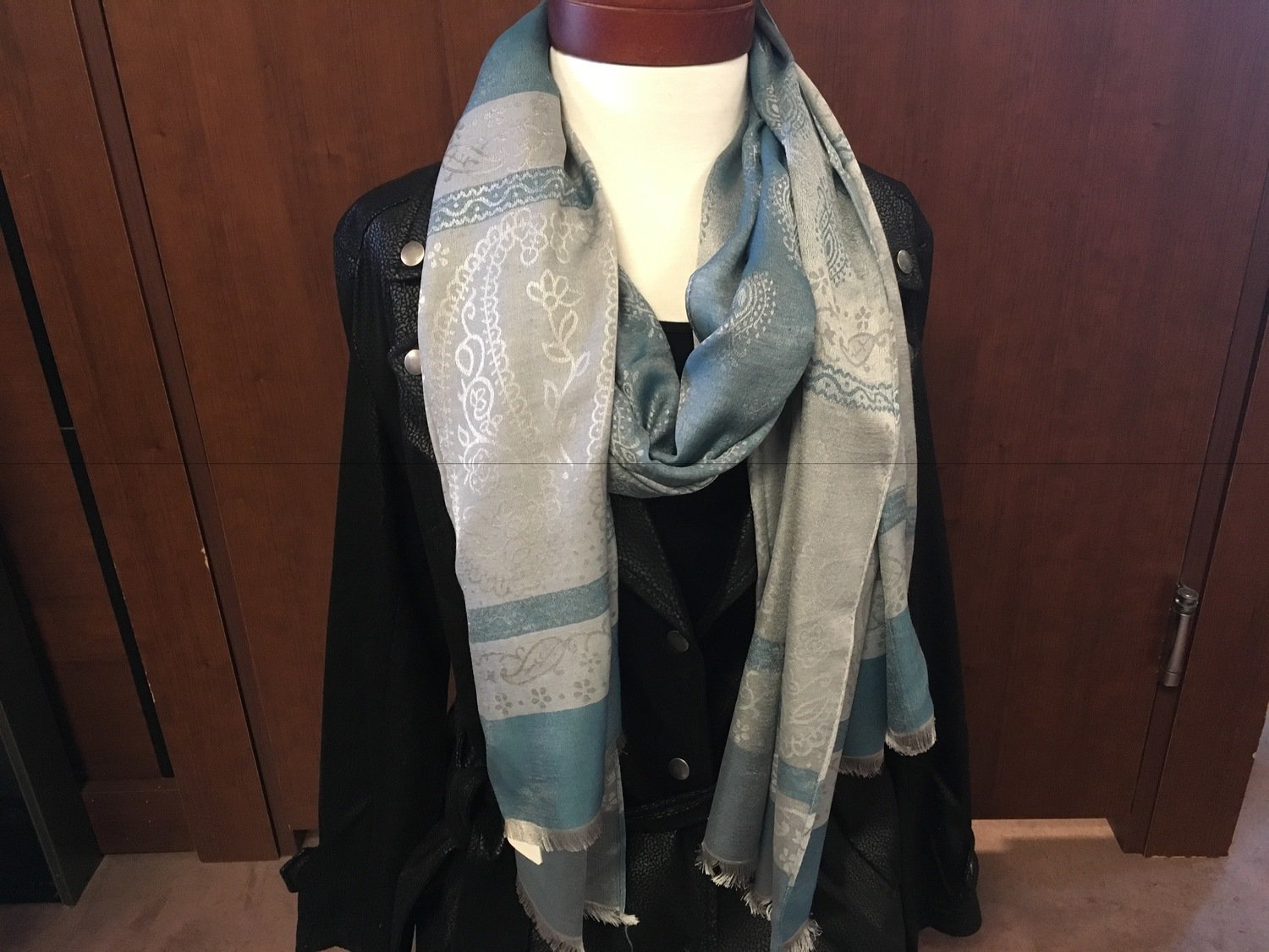 Simply Noelle Blue Chic Floral/Paisley Scarf