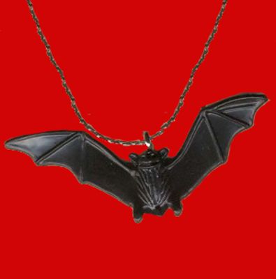 BAT AMULET PENDANT NECKLACE Black Gothic Vampire Costume Jewelry
