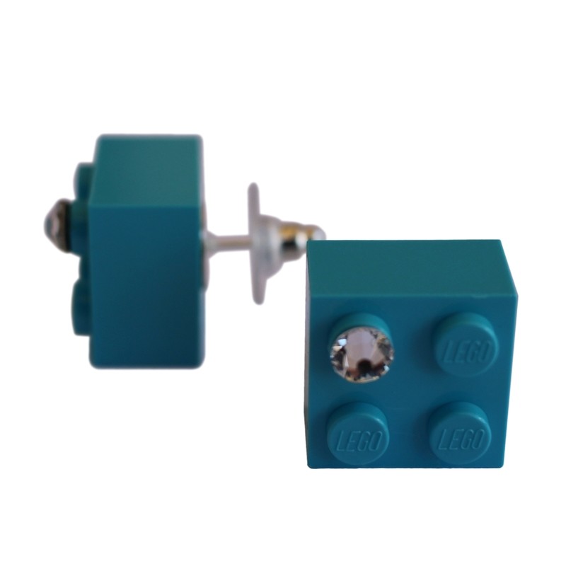 Turquoise Blue LEGO® brick 2x2 with a ‘Diamond’ color SWAROVSKI® crystal on a Silver plated stud/silicone back stopper
