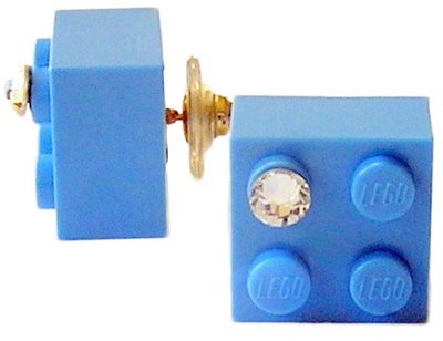 ​Light Blue LEGO® brick 2x2 with a ‘Diamond’ color SWAROVSKI® crystal on a Gold plated stud/silicone back stopper