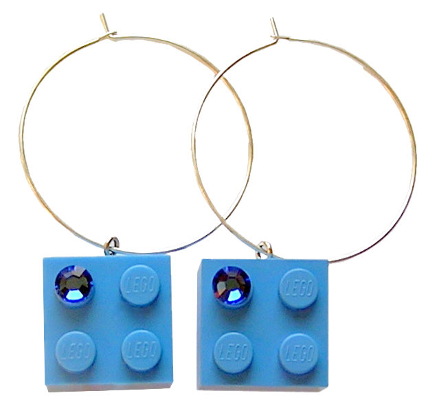 ​Light Blue LEGO® brick 2x2 with a Blue SWAROVSKI® crystal on a Silver plated hoop