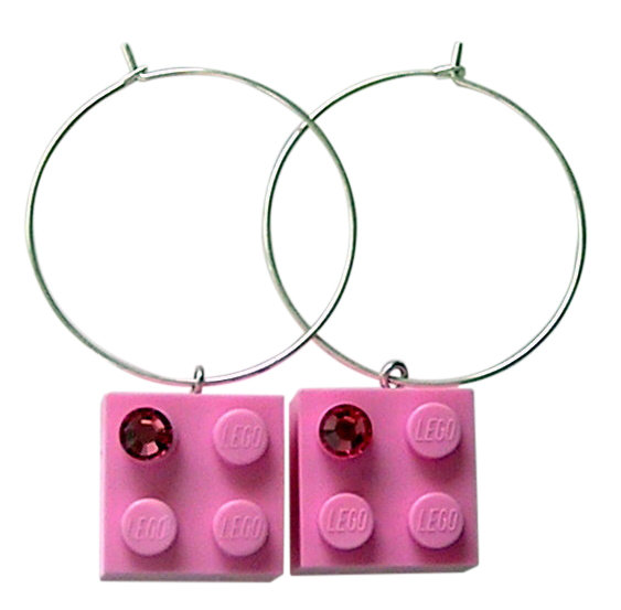 Light Pink LEGO® brick 2x2 with a Pink SWAROVSKI® crystal on a Silver plated hoop