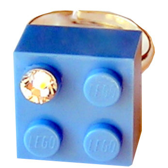 ​Light Blue LEGO® brick 2x2 with a ‘Diamond’ color SWAROVSKI® crystal on a Silver plated adjustable ring finding