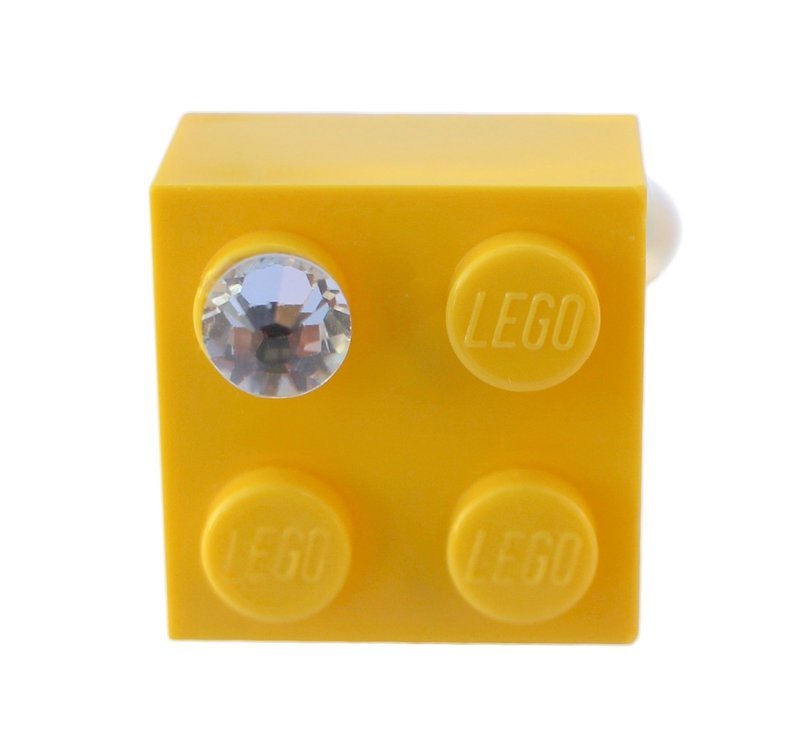 ​Yellow LEGO® brick 2x2 with a ‘Diamond’ color SWAROVSKI® crystal on a Silver plated adjustable ring finding​