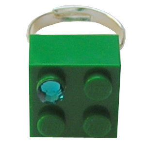 ​Dark Green LEGO® brick 2x2 with a Green SWAROVSKI® crystal on a Silver plated adjustable ring finding ​