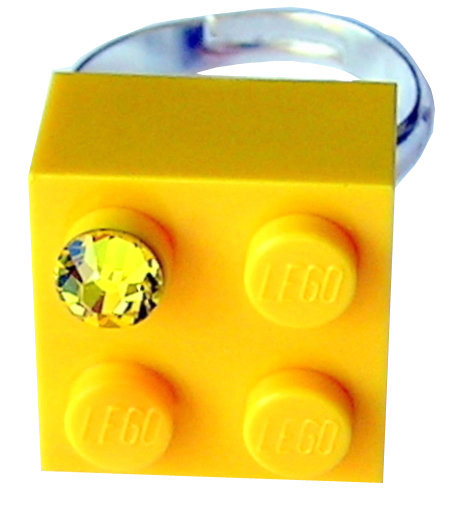​Yellow LEGO® brick 2x2 with a Yellow SWAROVSKI® crystal on a Silver plated adjustable ring ​finding