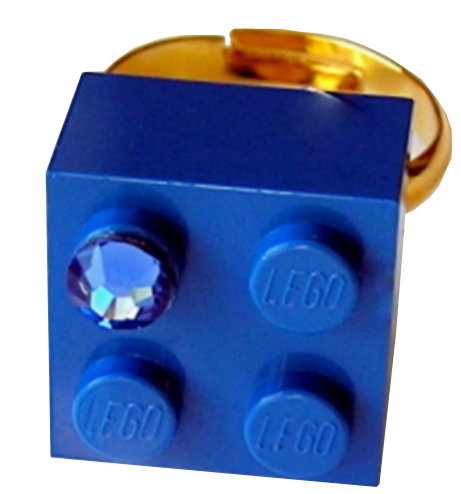 Dark Blue LEGO® brick 2x2 with a Blue SWAROVSKI® crystal on a Gold plated adjustable ring finding