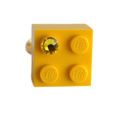 ​Yellow LEGO® brick 2x2 with a Yellow SWAROVSKI® crystal on a Gold plated adjustable ring finding