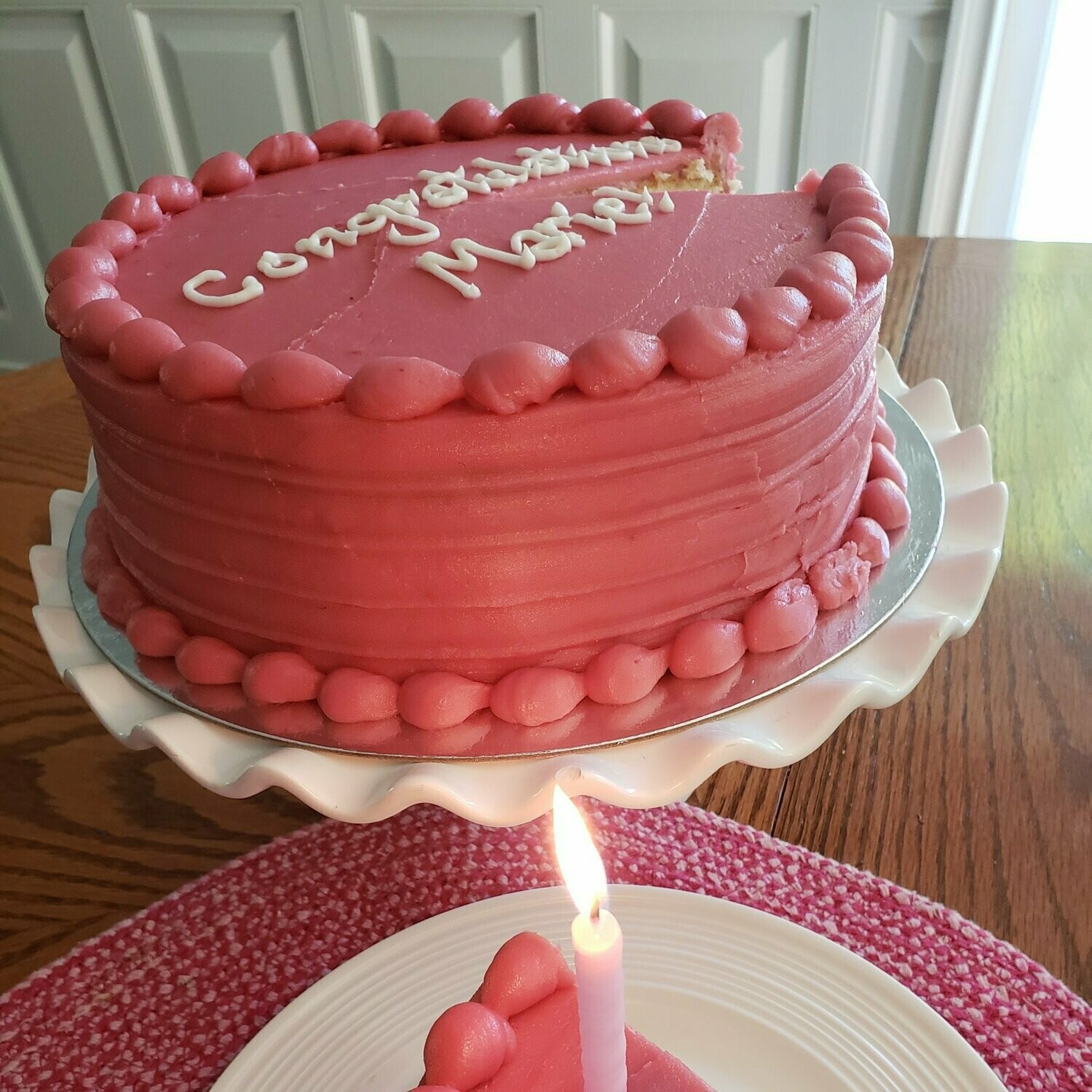 2 Layer Cakes (Requires 72 hours (3 days) notice minimum)