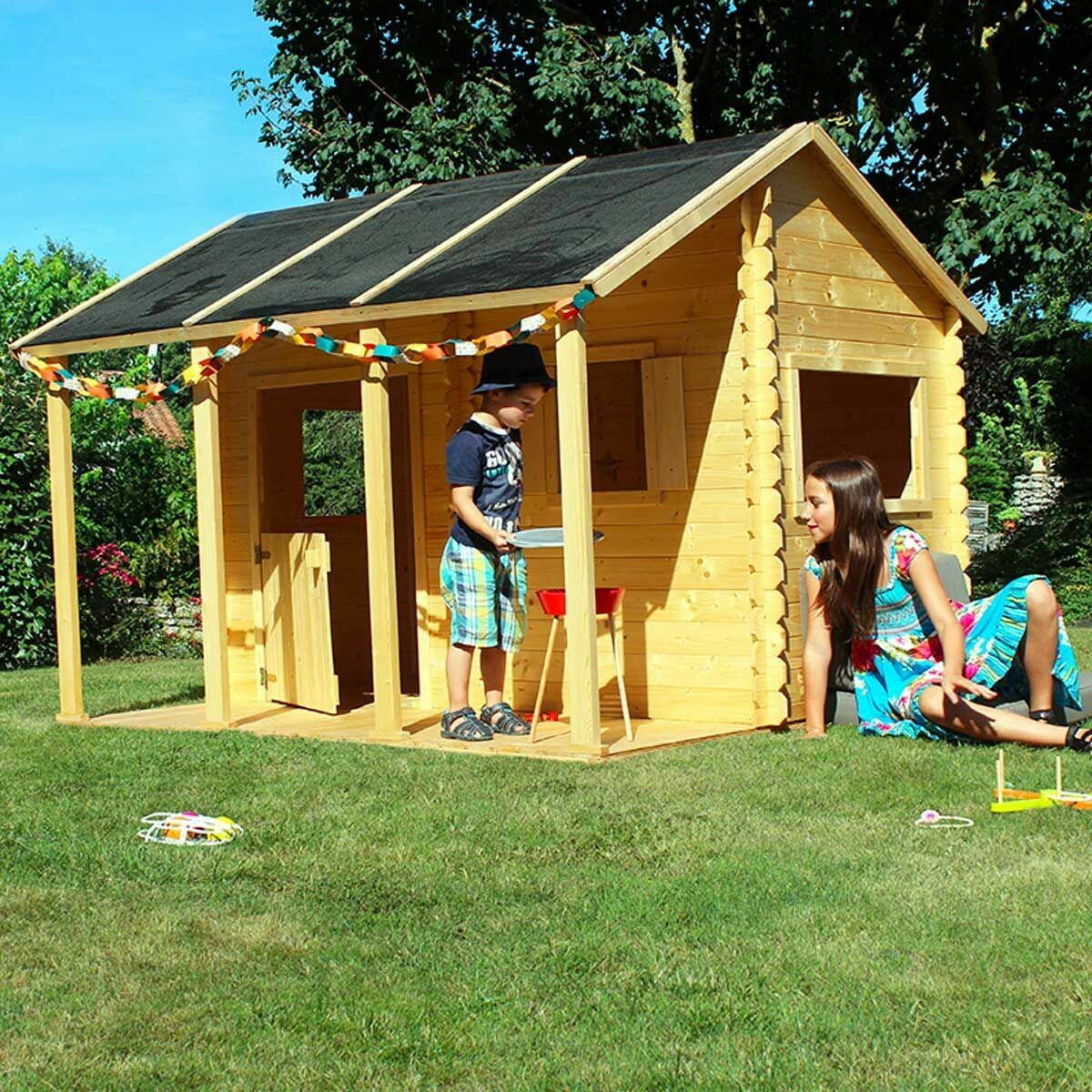 Cabane en bois avec pergola pour enfant - Constance, livraison sous 9 jours