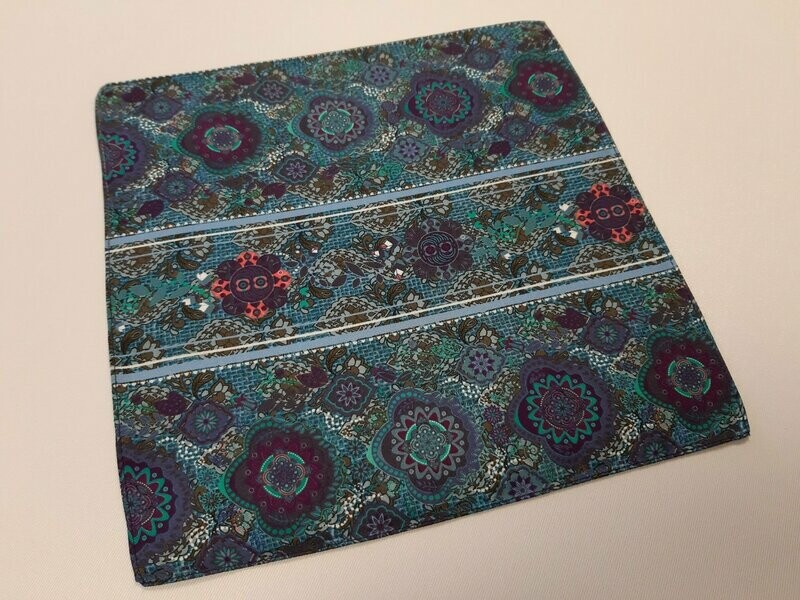 Pochette petrol-bunt