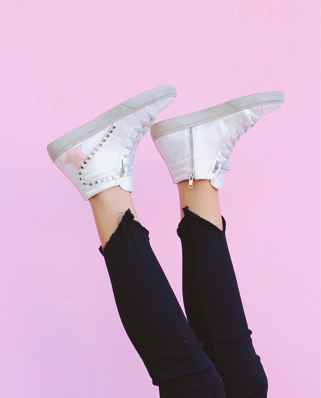 Pearl Holiday Hightop