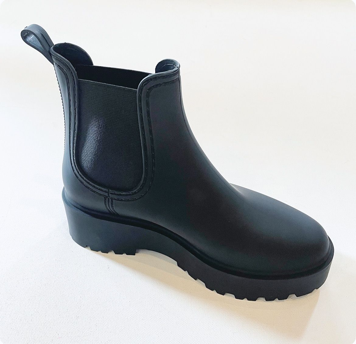 Winnie Matte Bootie