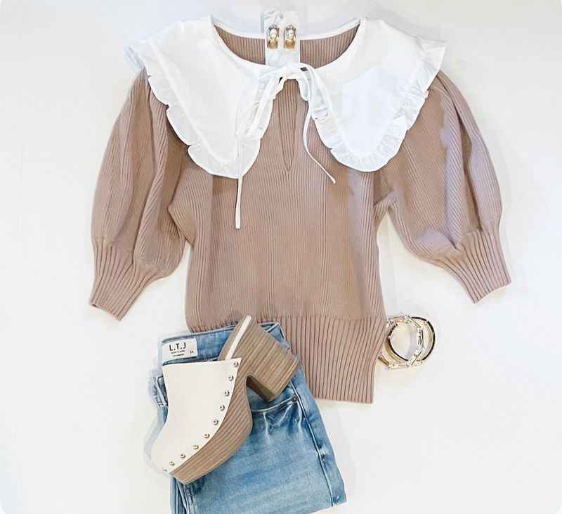 School Meeting Collared Knit