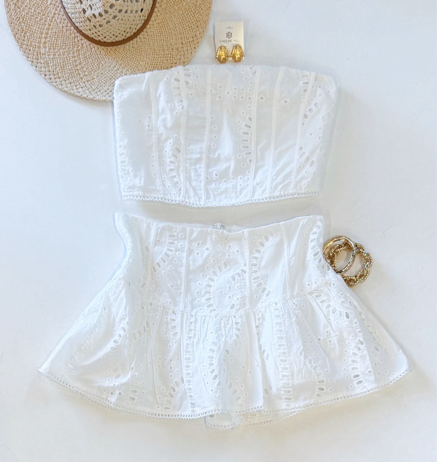 Marketplace Eyelet Set