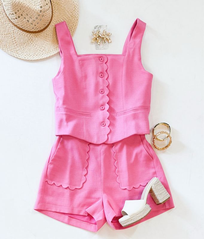 Buttoned Up Scallop Set
