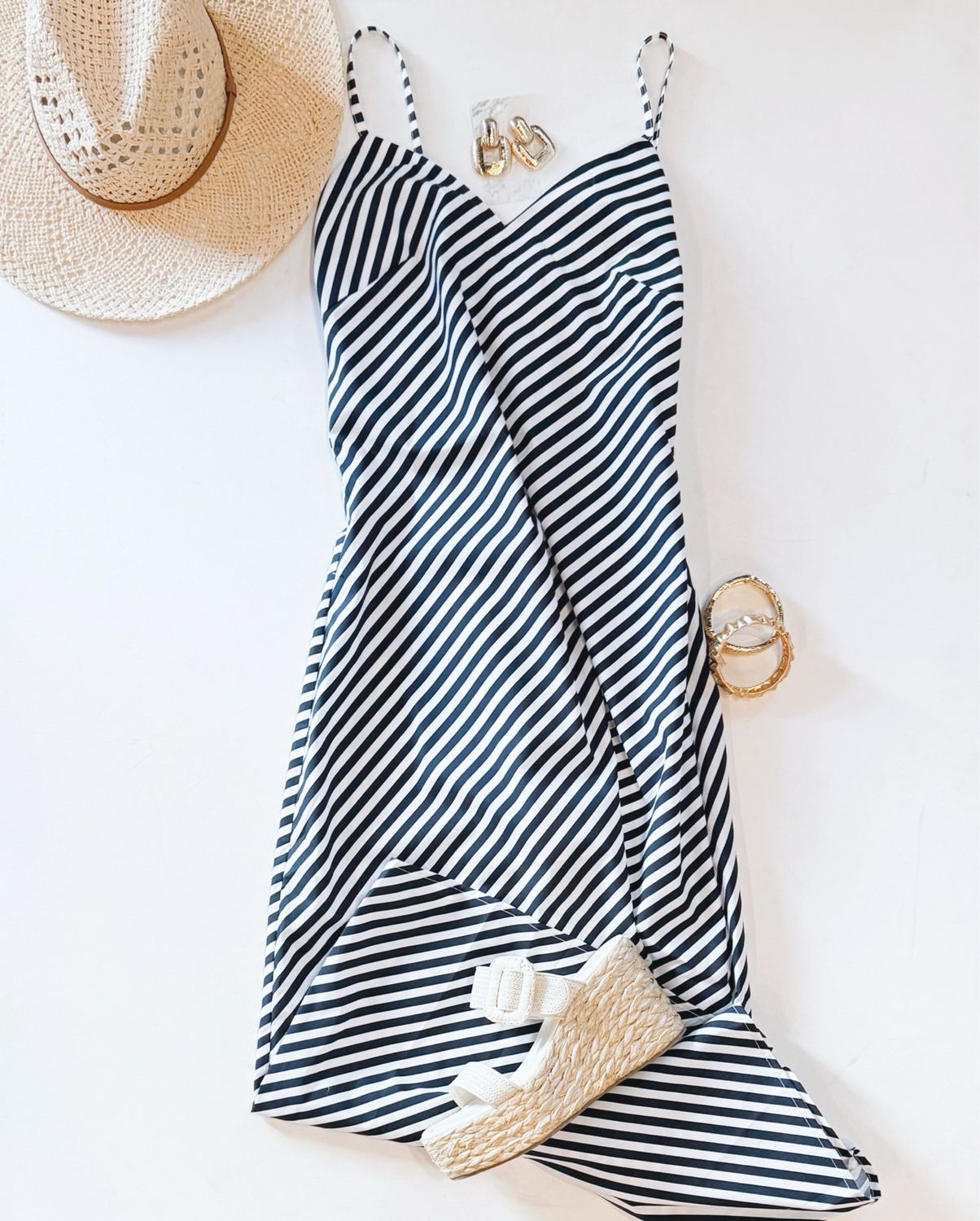 Lakeside Midi Dress