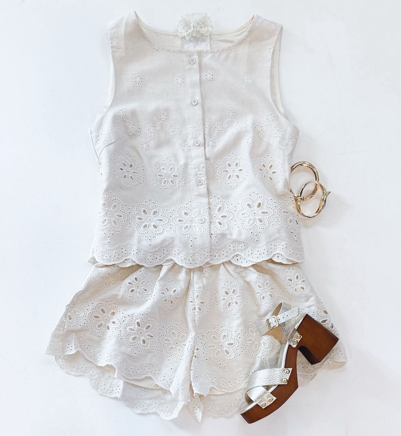 Mallorca Eyelet Set