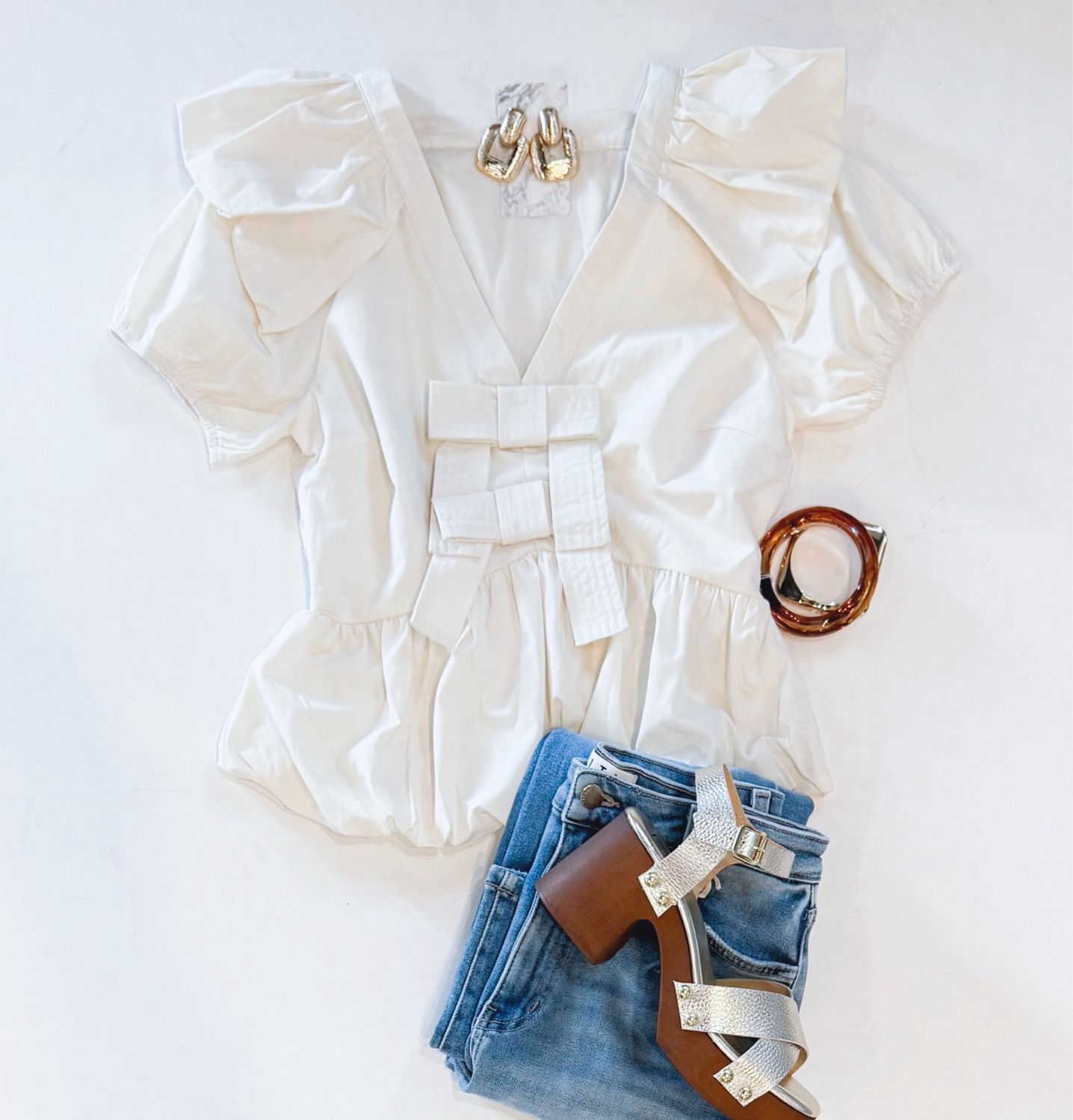 Picturesque Bow Top