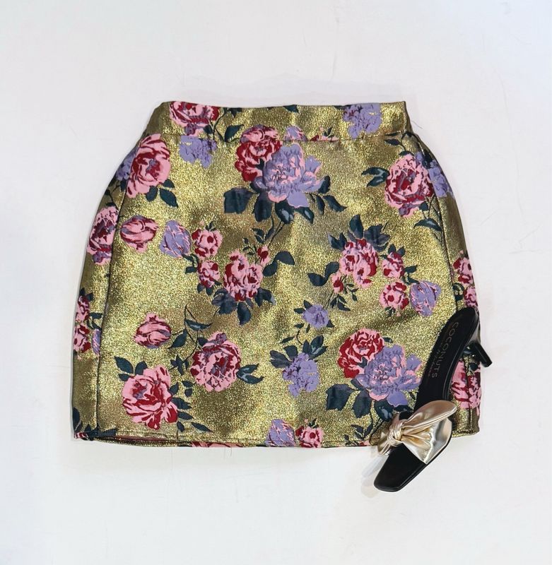 Rose Garden Holiday Skort