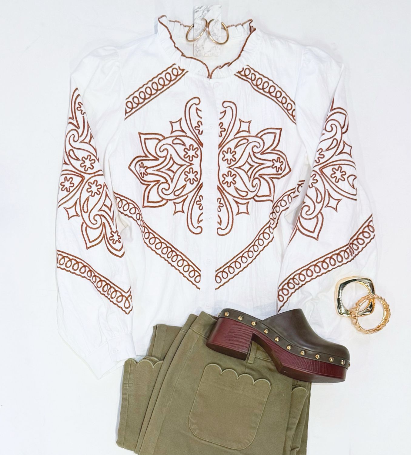 Jackson Embroidered Buttondown