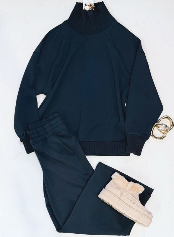 Evergreen Lounge Set