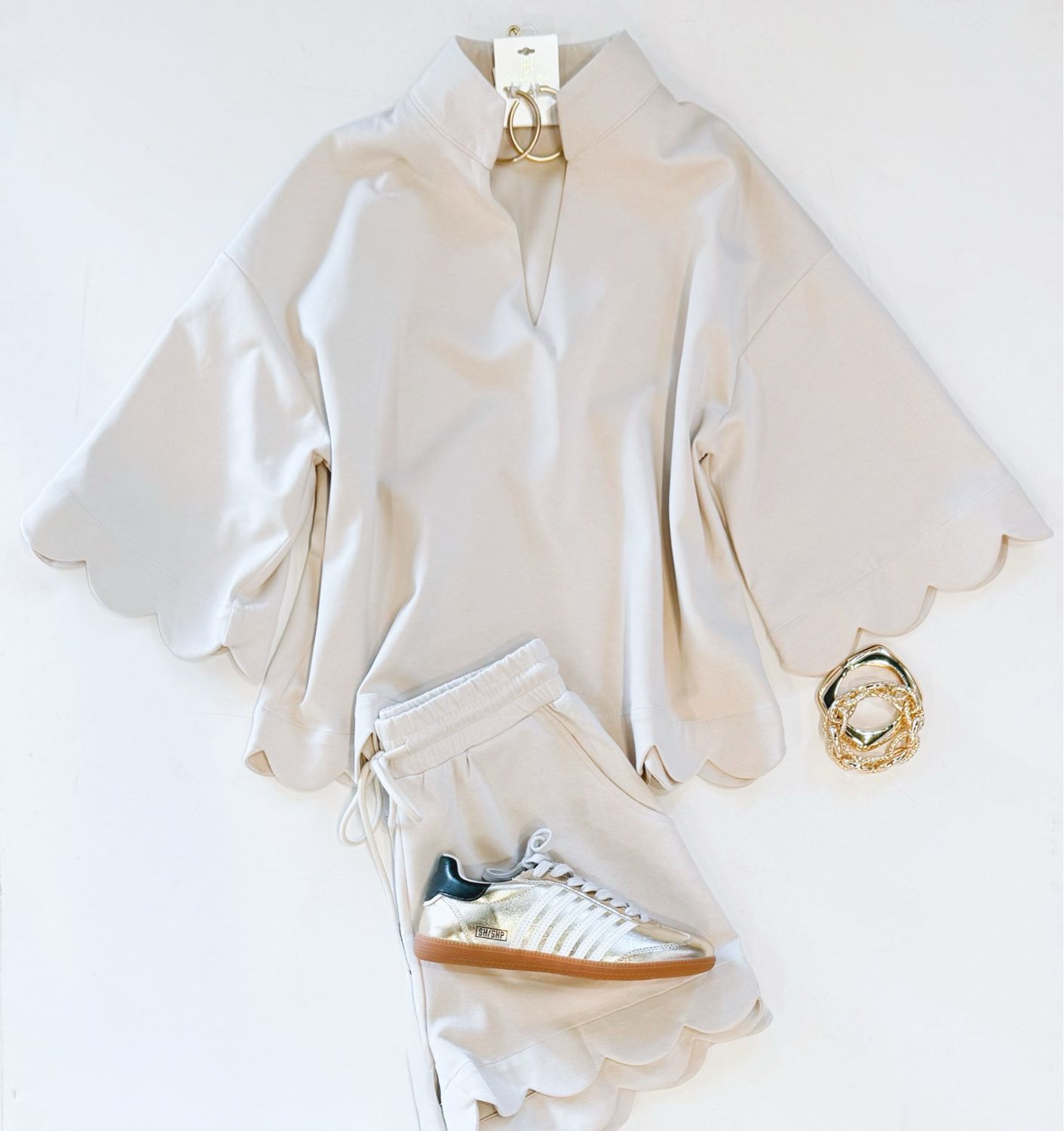 Top Notch Scallop Short Set