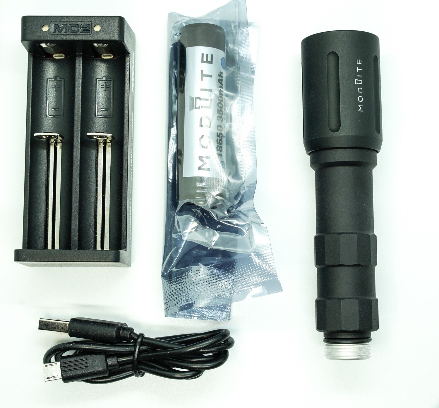 insignia 800 lumen rechargeable led flashlight