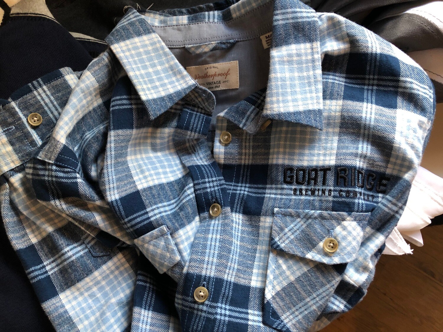 GRB Women's Flannel size M GRB Women's Flannel size M